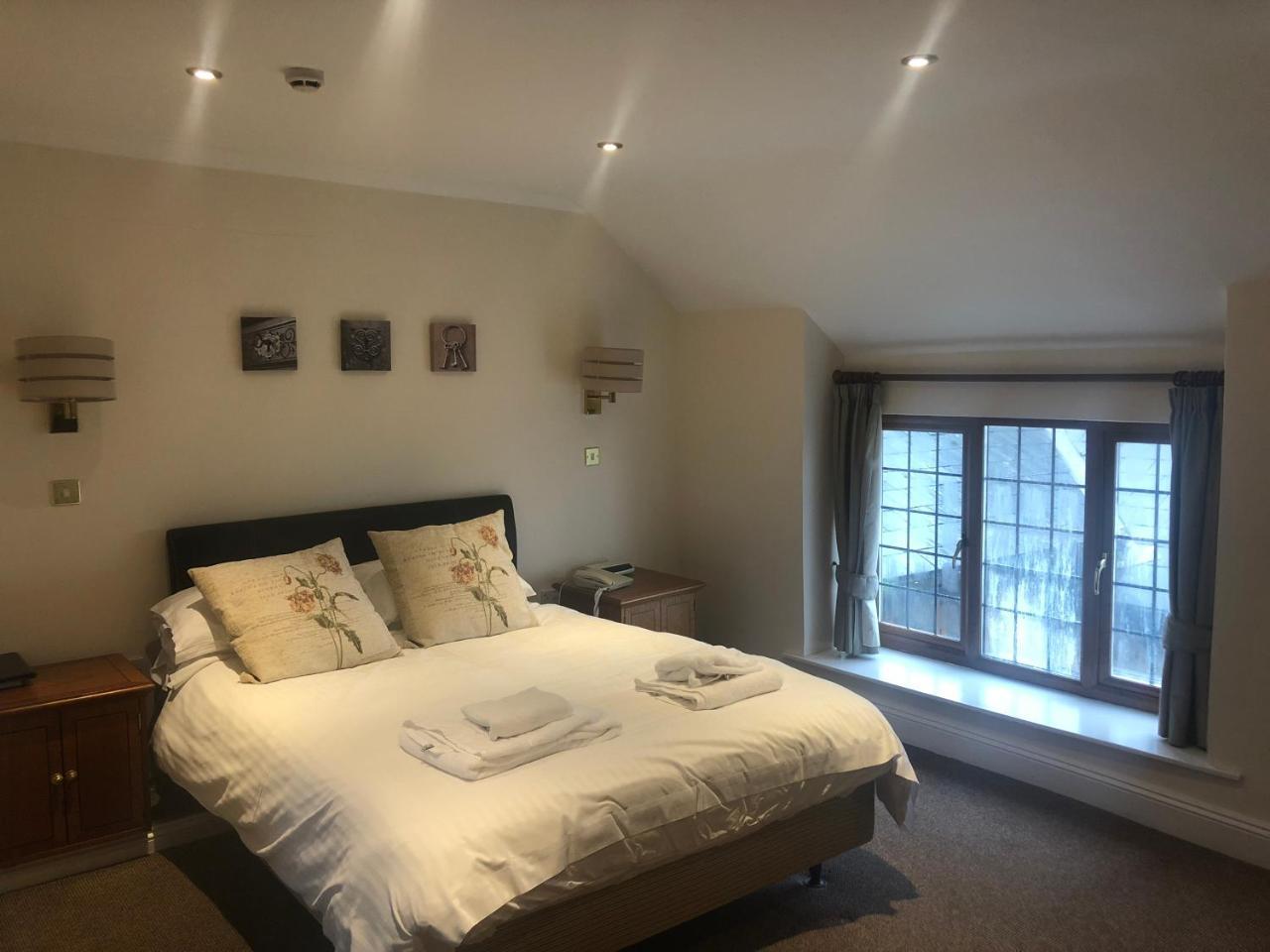 Raleghs Cross Inn Clatworthy Екстериор снимка